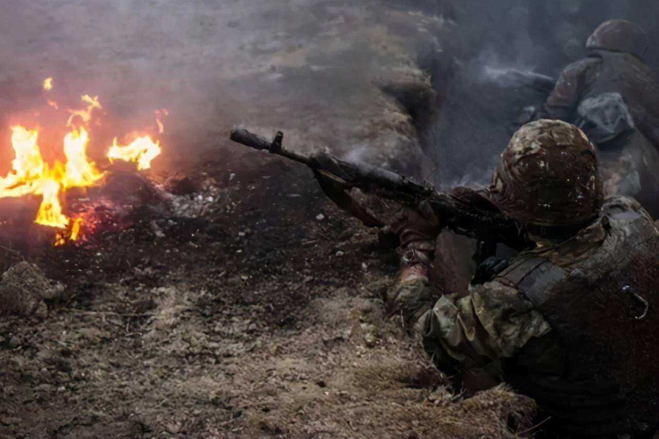 乌克兰前防长俄乌战争不可避免甚至可能引发第三次世界大战