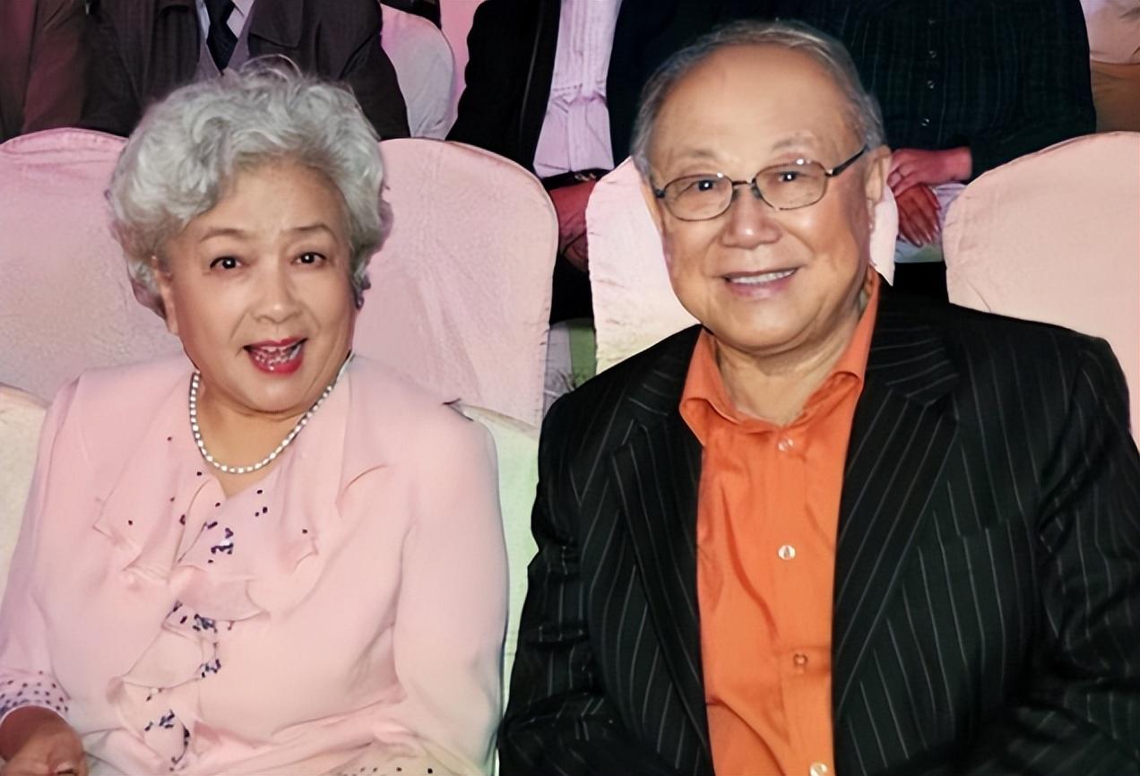 歌唱家张目,享年92岁