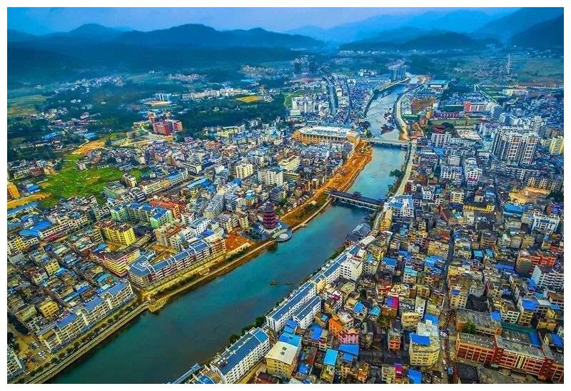 梧州人口_广西壮族自治区梧州市发布雷电橙色预警(2)