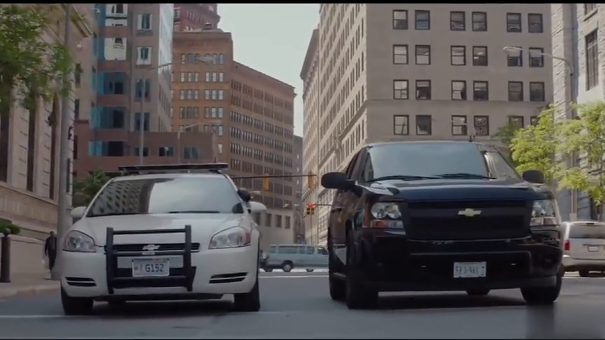 神盾局的车到底有多牛?面对如此强大的火力,依然可以突围