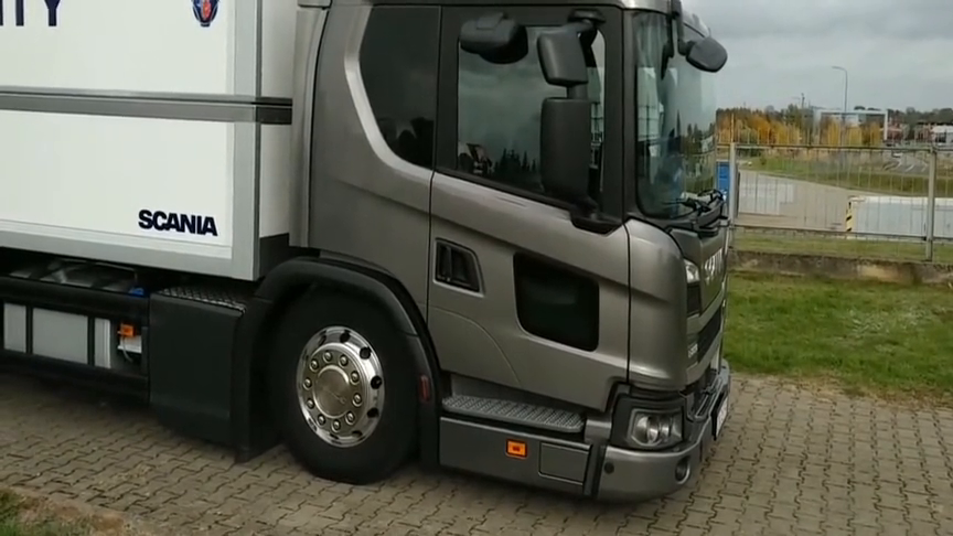 车颜色也真霸气斯堪尼亚的卡车就是漂亮