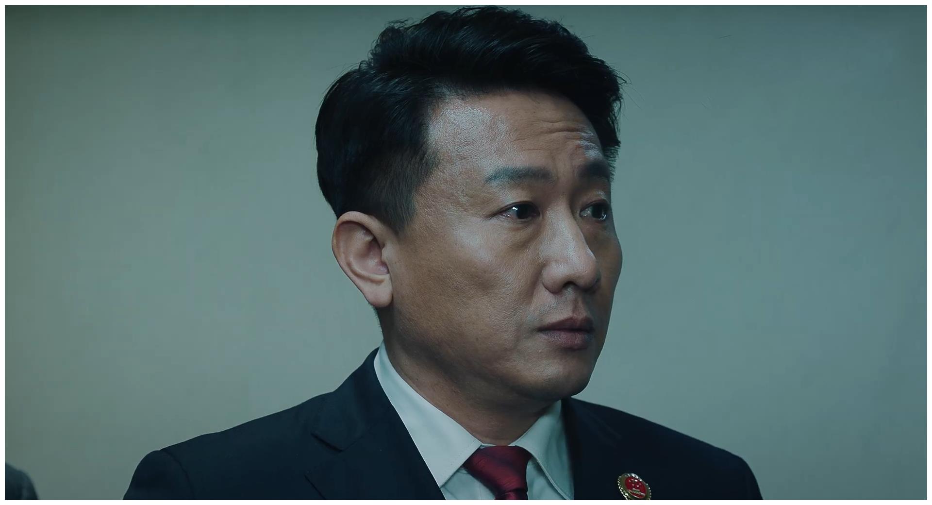 巡回检察组顺利收官房子斌两面派精彩演绎角色反差