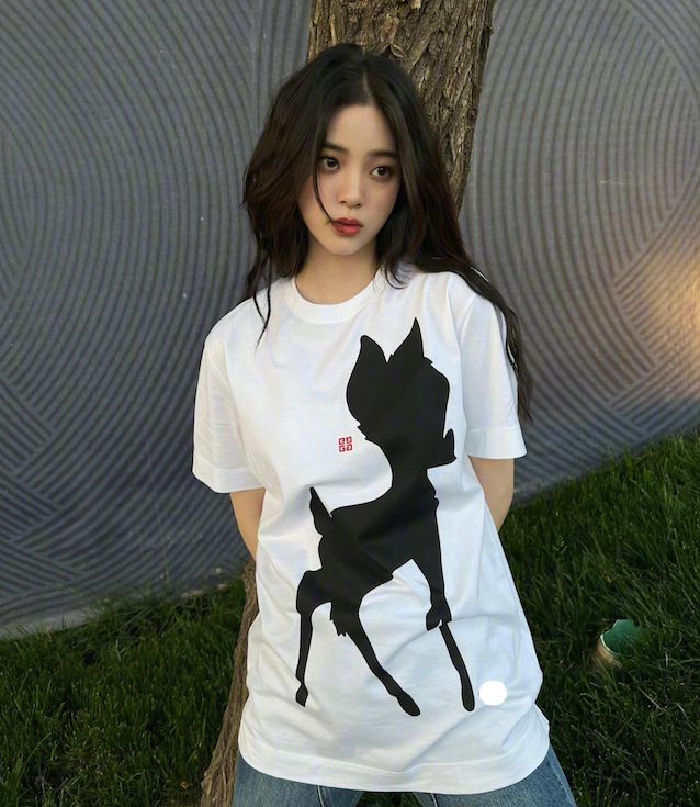 22岁欧阳娜娜真的好甜穿休闲装出街演绎少女感回头率超高