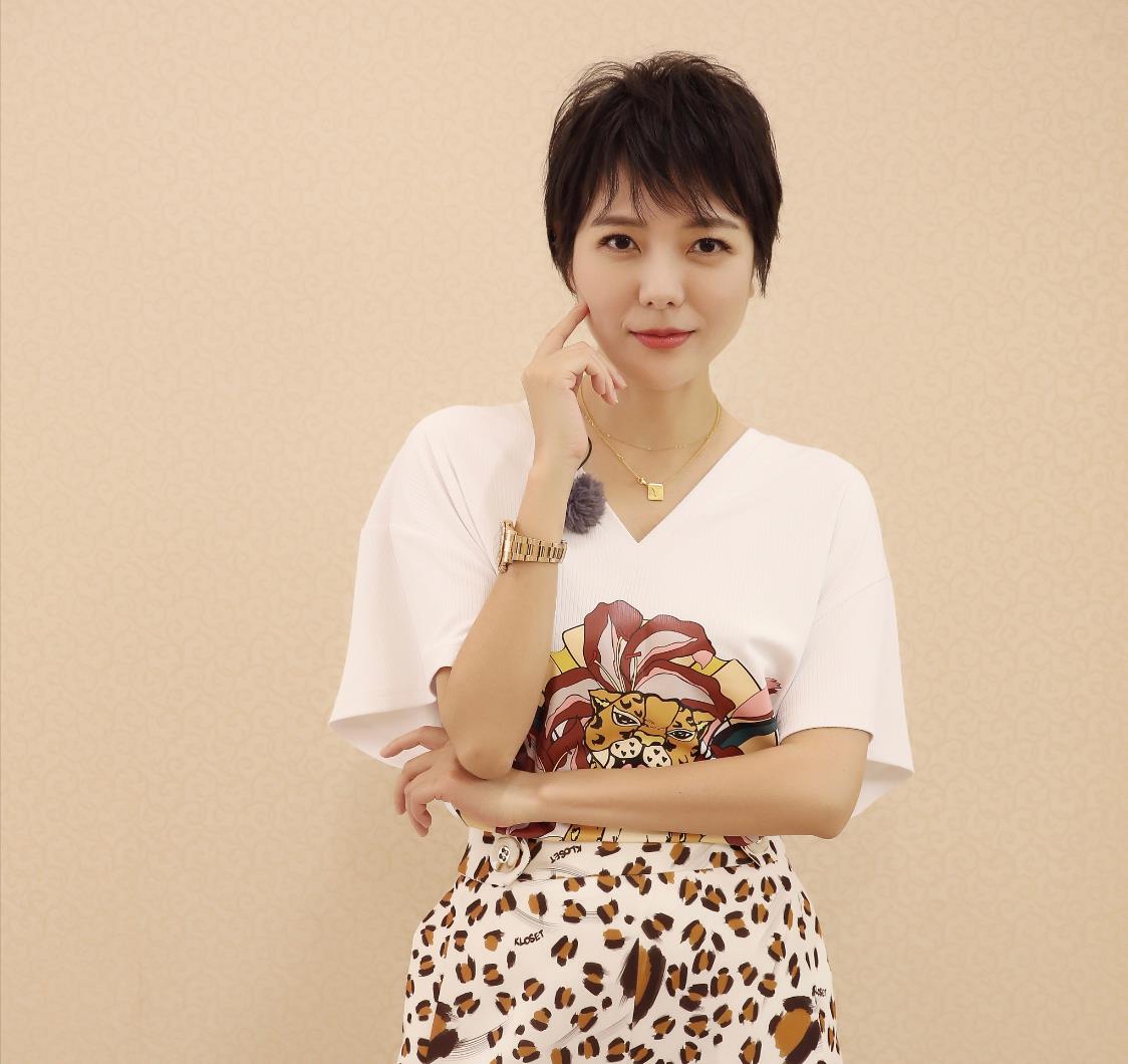 杨乐乐大秀恩爱,网友评论:"太美了"