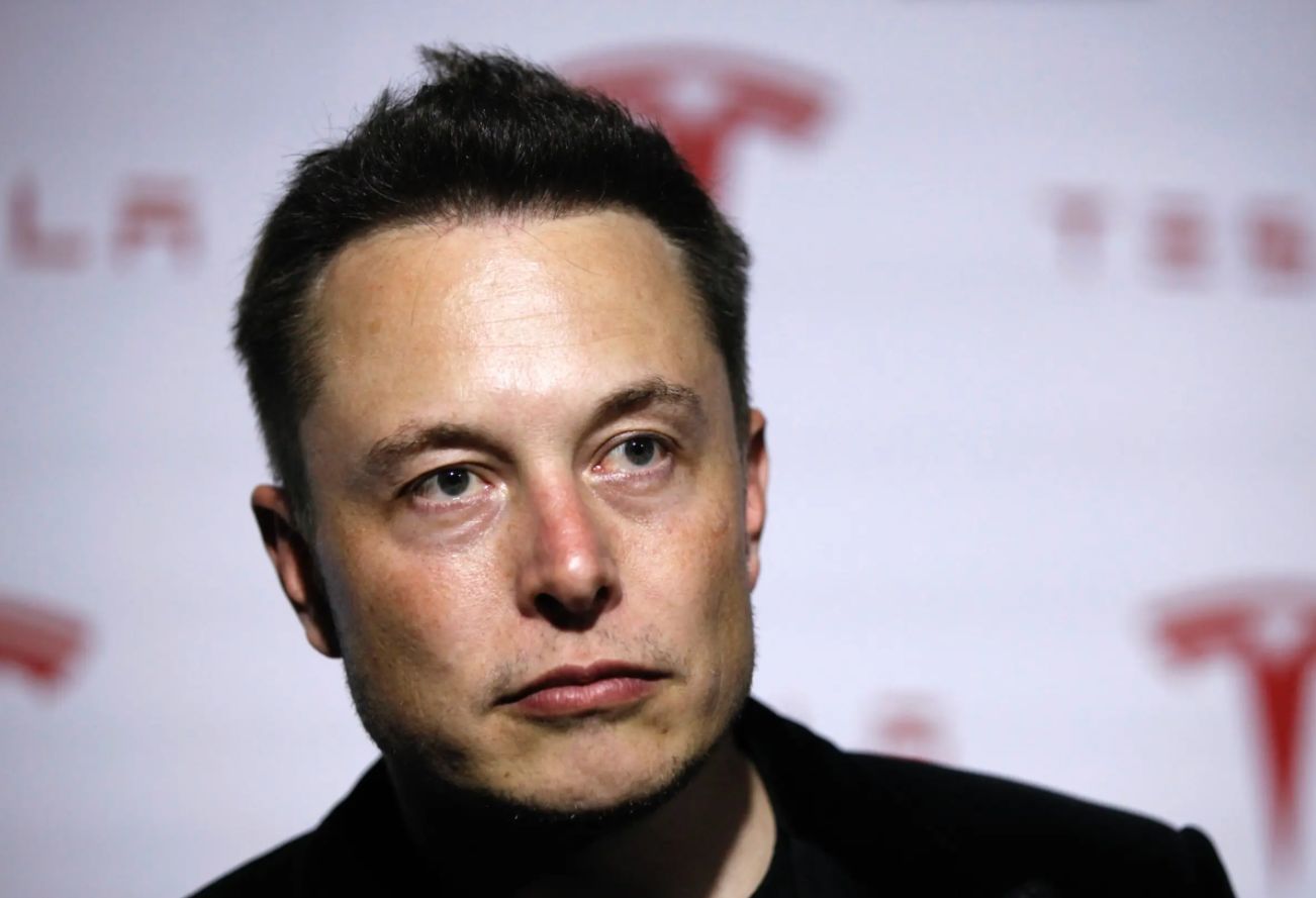 特斯拉又摊上事！央视曝“遭车主集体起诉”：虚假宣传自动驾驶休闲区蓝鸢梦想 - Www.slyday.coM