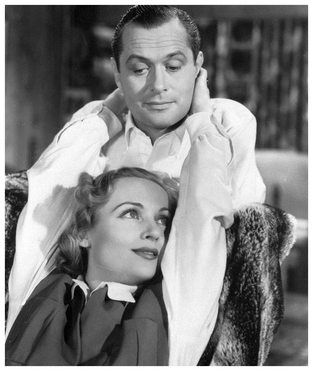 希区柯克史密斯夫妇相爱到相杀相杀到相爱才是婚姻的常态