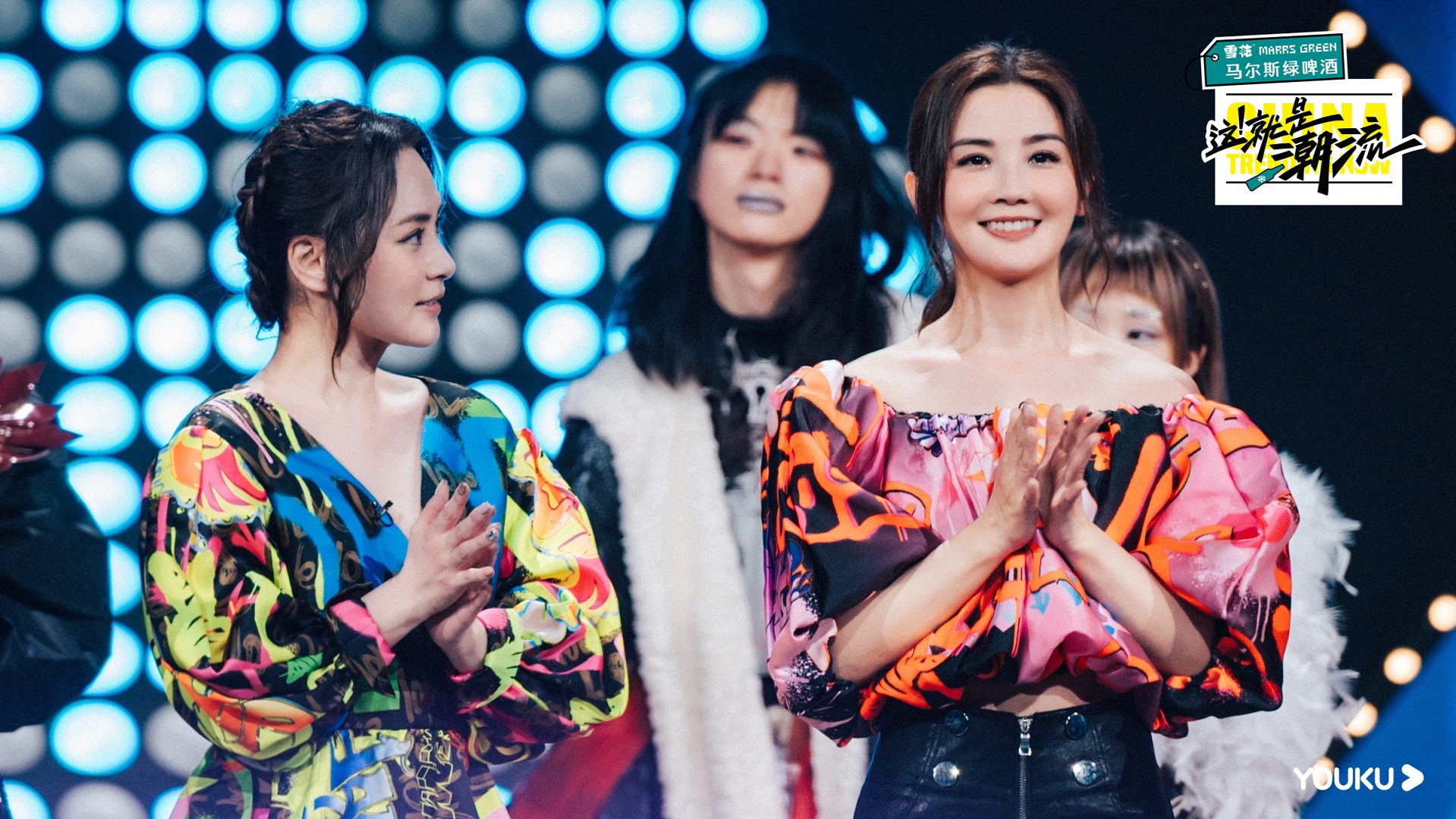 Twins加盟《这就是潮流》 姐妹携手复刻20年前合照回忆杀满满__财经头条