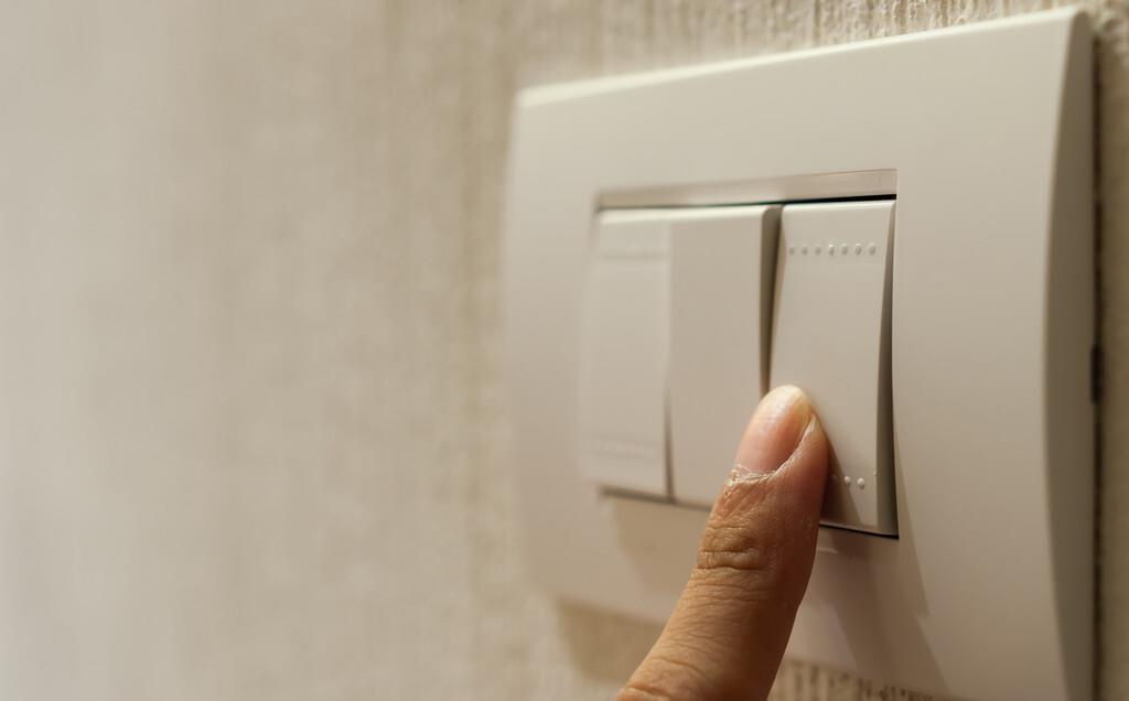 开关插座虽不起眼,却能影响居住者的生活质量与居住幸福感.