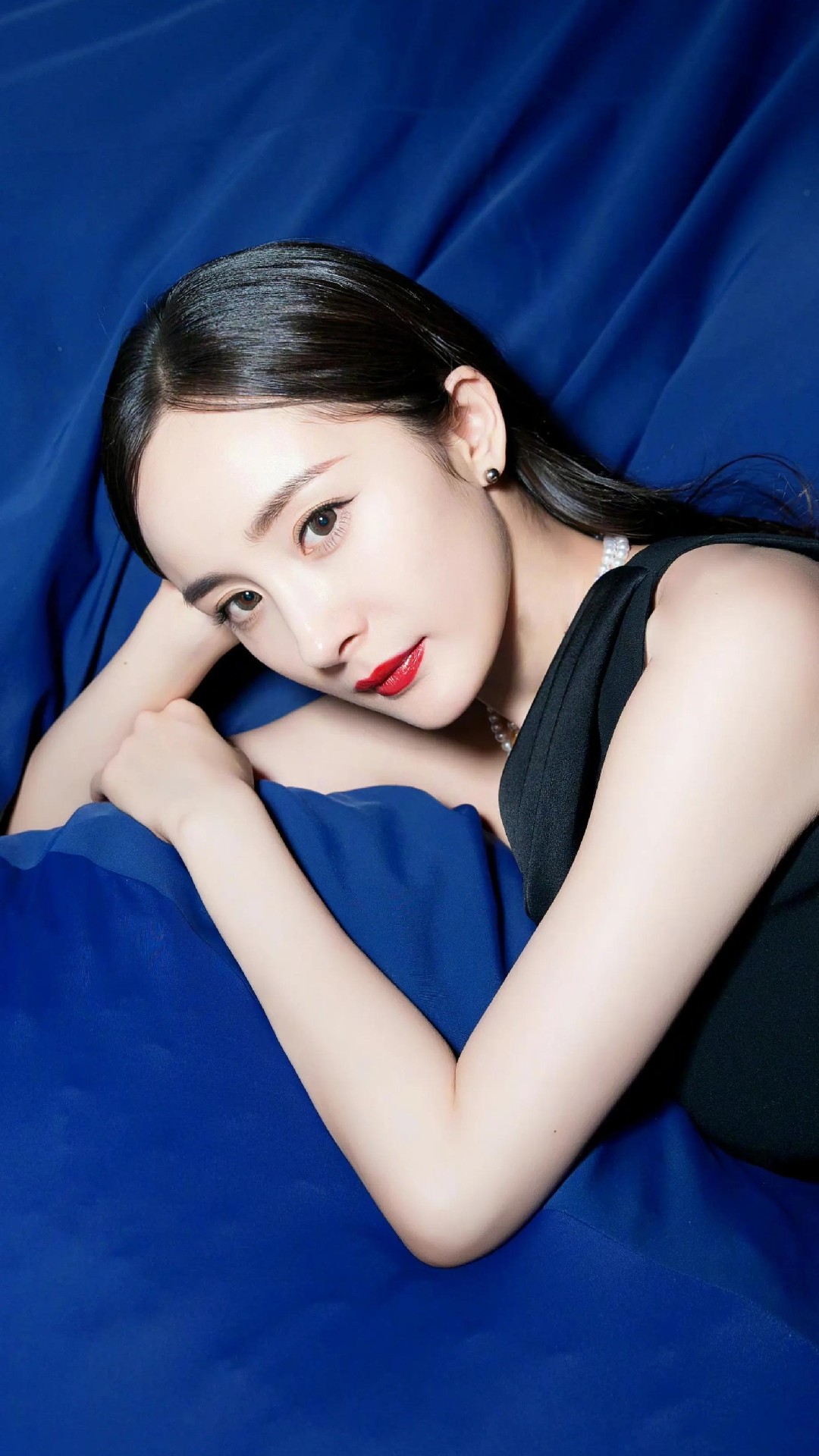 杨幂时尚写真:这是杨幂最美的时刻
