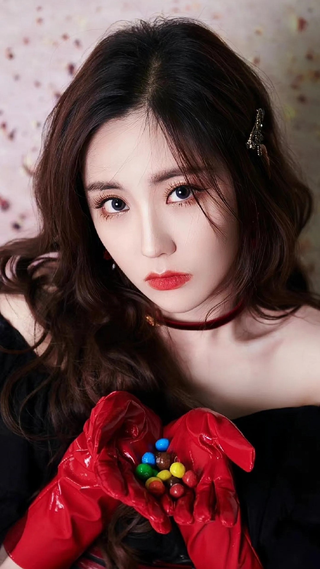 王艺瑾时尚写真:青春靓丽,性感妩媚_高清图集_新浪网