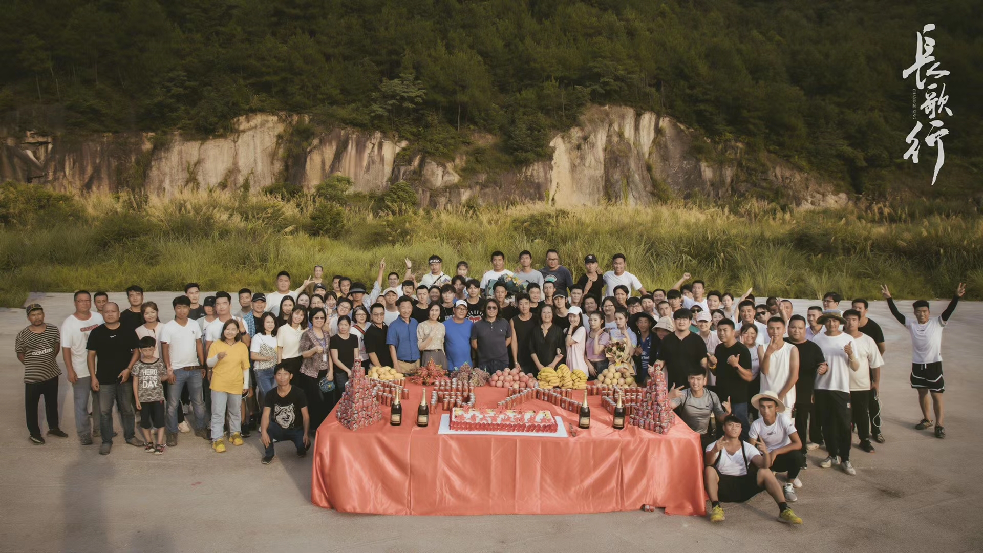 刘楚玄首部古装剧《长歌行》杀青 化身迪丽热巴护卫再演酷飒侠女