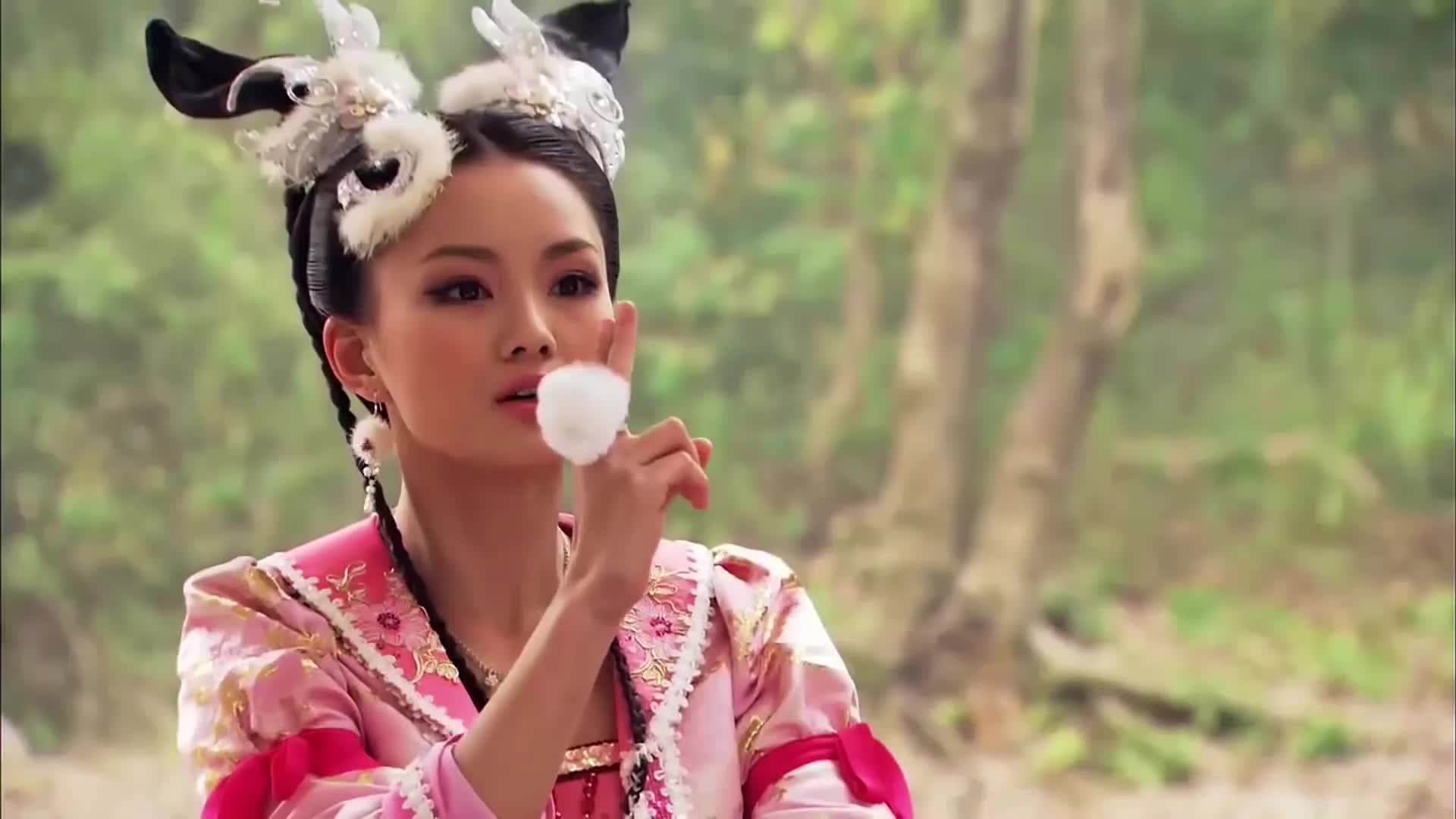 活佛济公:白雪把广亮赵斌救了出来,却被忽略了,心里不平衡