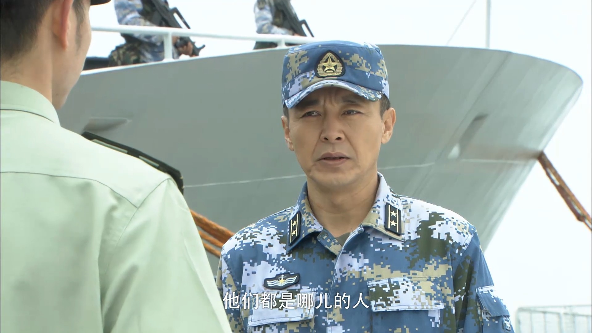 火蓝刀锋:龙叔海上巡,怀疑渔船与犯罪分子有关