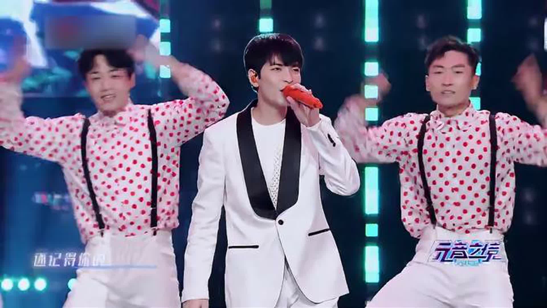 萧敬腾《海芋恋》一开口DNA动了，这电音嗓堪比效果器！丨元音