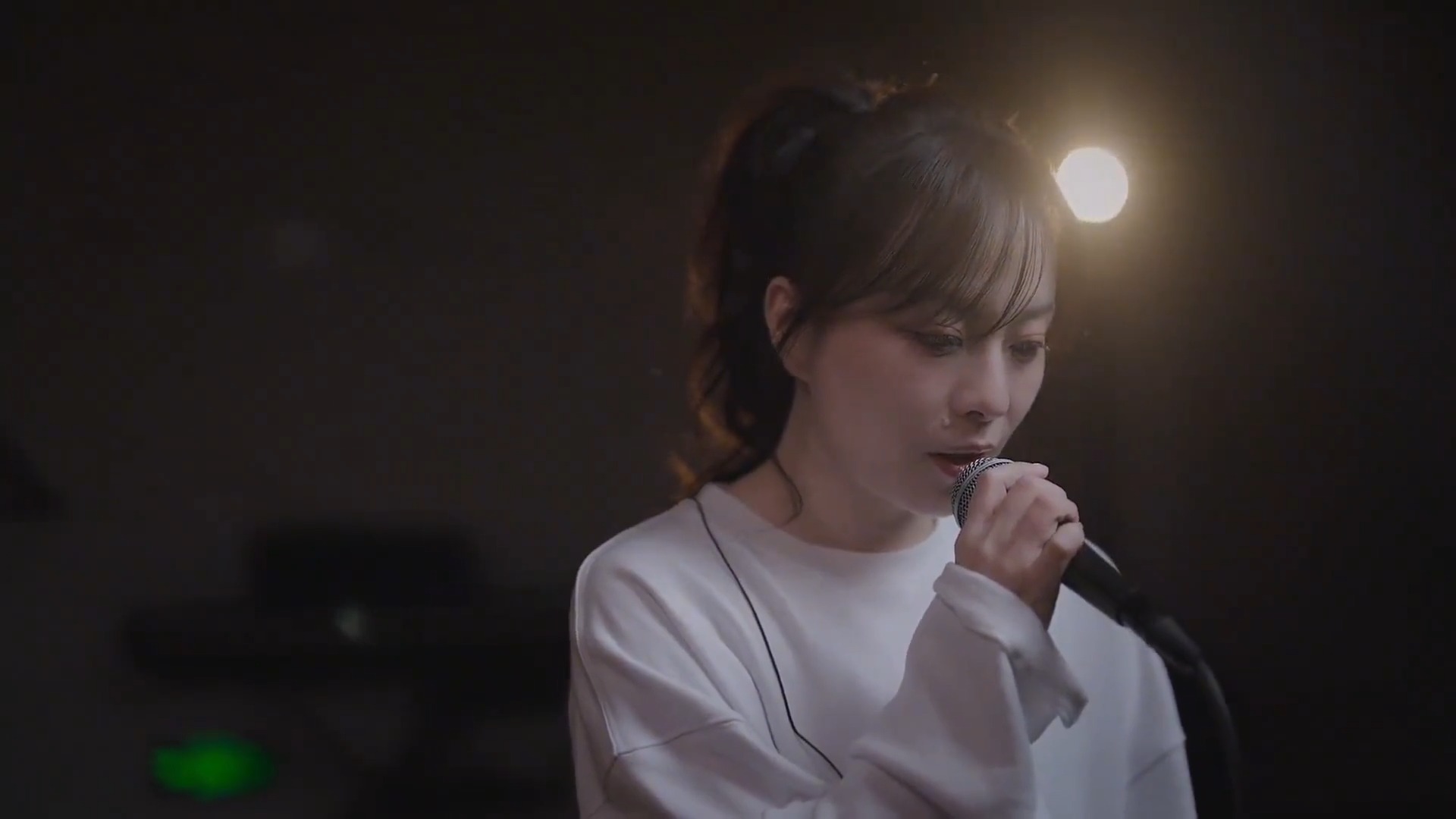 郝雷、王冠力作，一首《西江月·盼》唯美的江南古韵，好美的意境