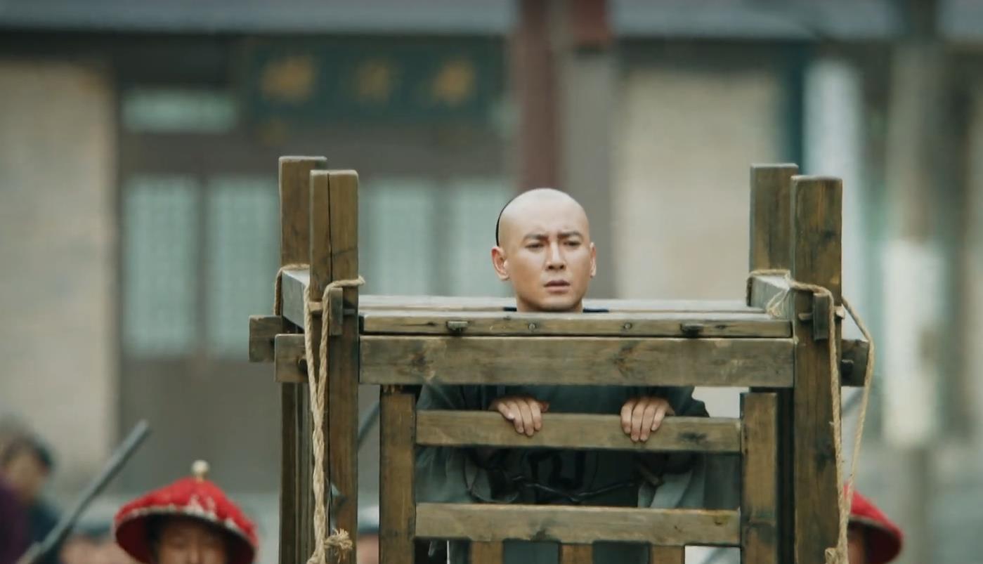 古代囚犯吃断头饭,狱卒为何放一块臭肉?囚犯看到磕头叩谢