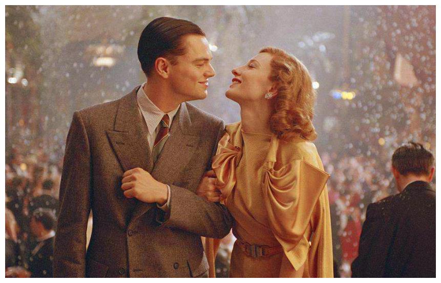 凯瑟琳赫本订婚戒指108000美元售出四次获奥斯卡影后从不领奖