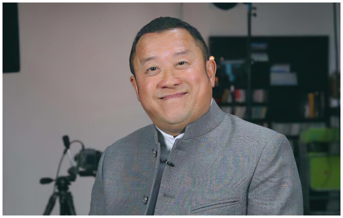 同样的事情不同的做法,曾志伟引争议,黄日华却被看好