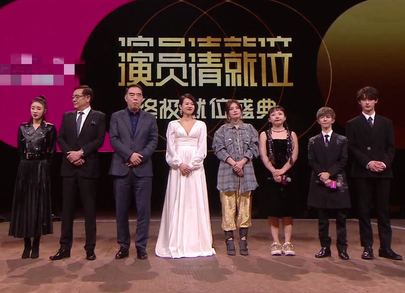 胡杏儿获得演员请就位2总冠军18岁丁程鑫才是最大赢家