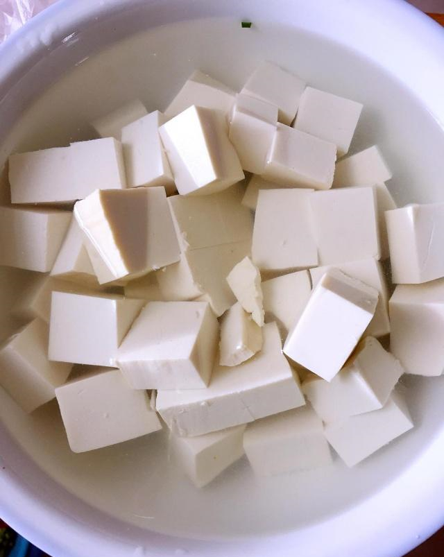 豆腐水煮才营养?