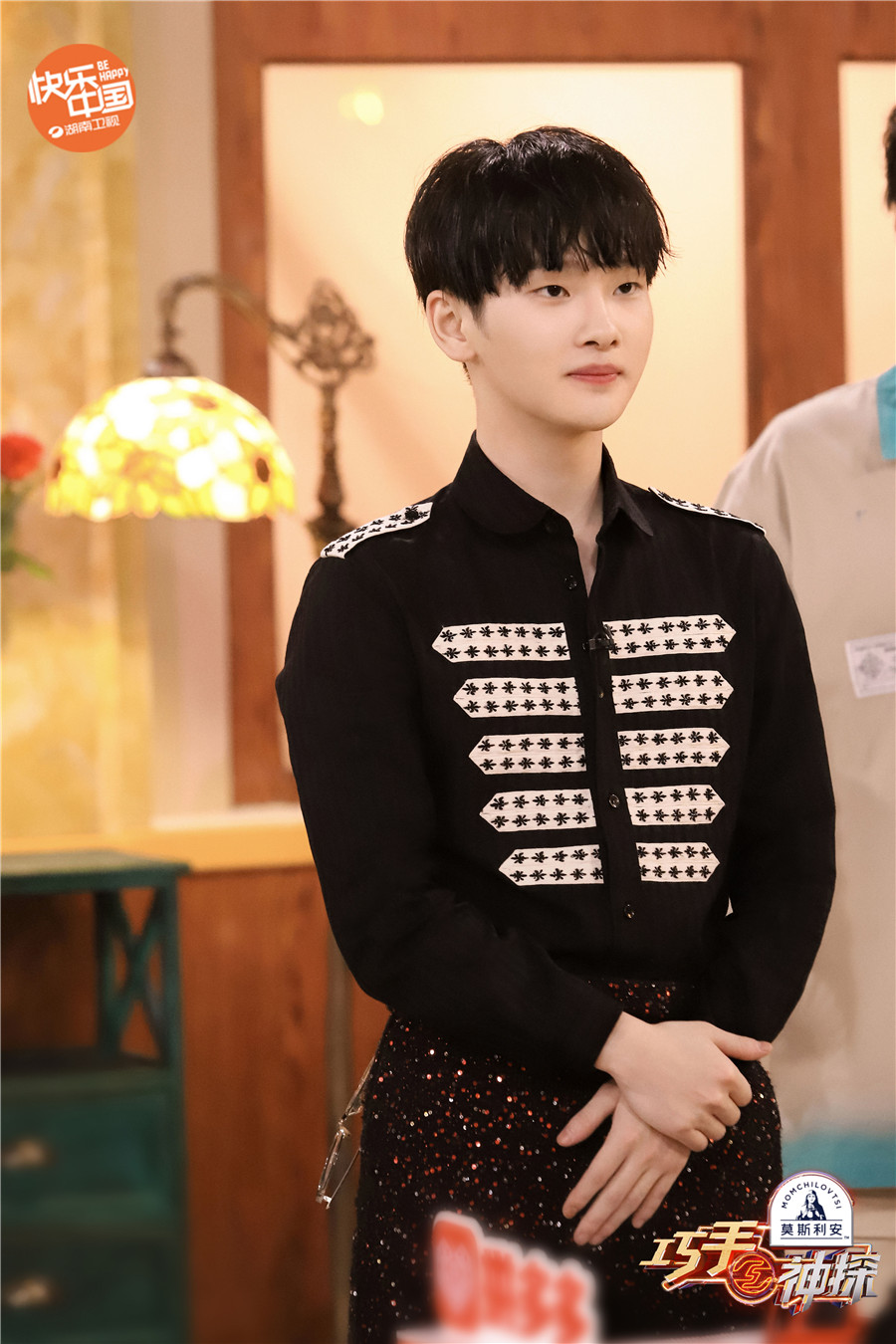 《巧手神探》神探团参加婚礼全军覆没 收视高升观众"怀疑人生"