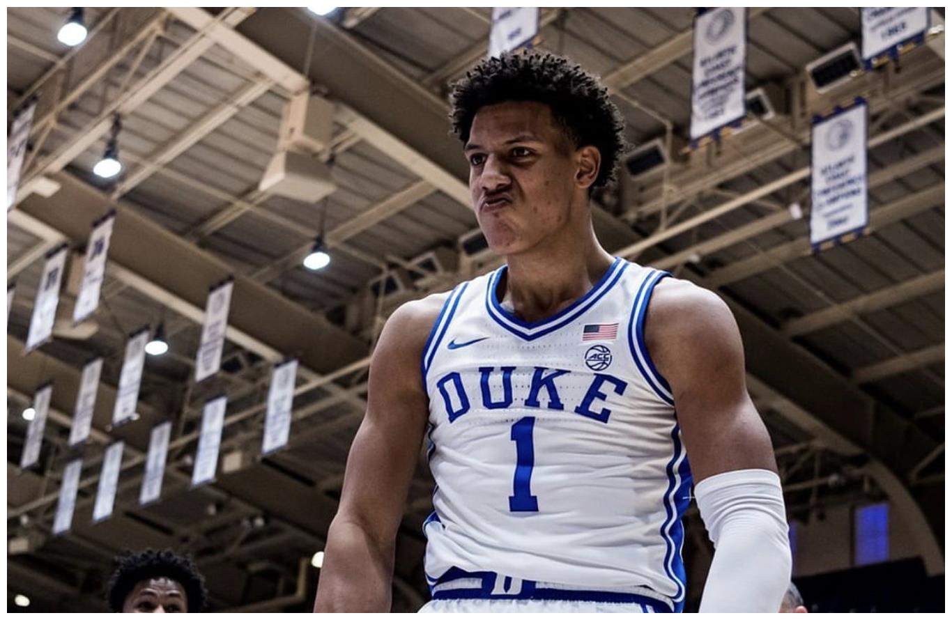 为得到争议刺头,第一场大学比赛砍下20 19|杰伦|约翰逊|刺头_新浪新闻