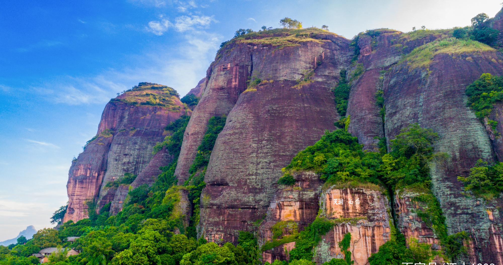 广西桂平市旅游胜地白石山