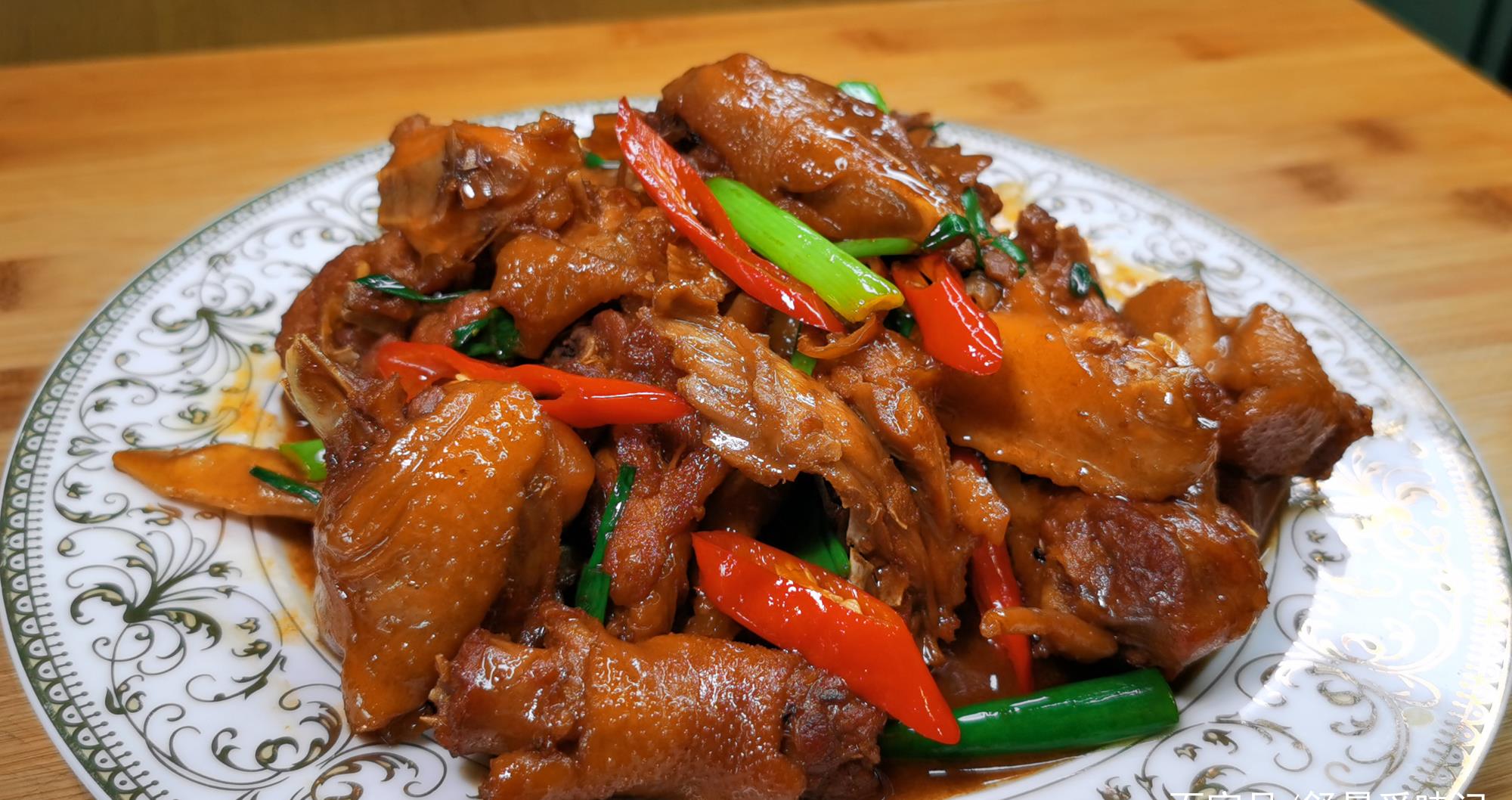 炒鸡块时,焯水还是不焯水?