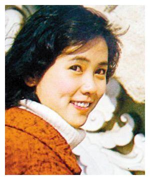 "金牌女配角"洪学敏,身价过亿却赖账500万元,61岁依旧单身