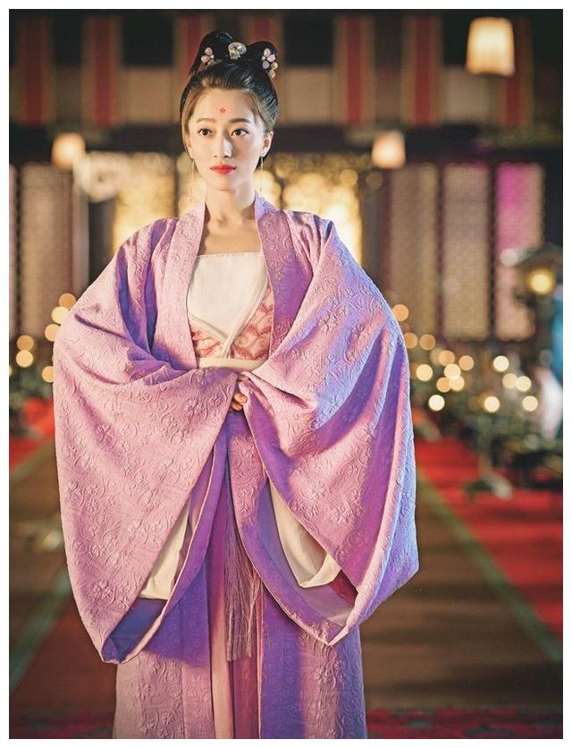 东宫八公主珞熙比章子怡小13岁还在上阳赋演她大嫂