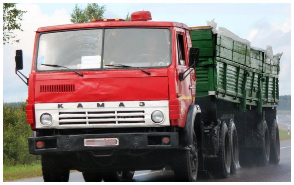 卡玛斯5410型半挂卡车 搭载kamaz 740.涡轮柴油发动机__财经头条