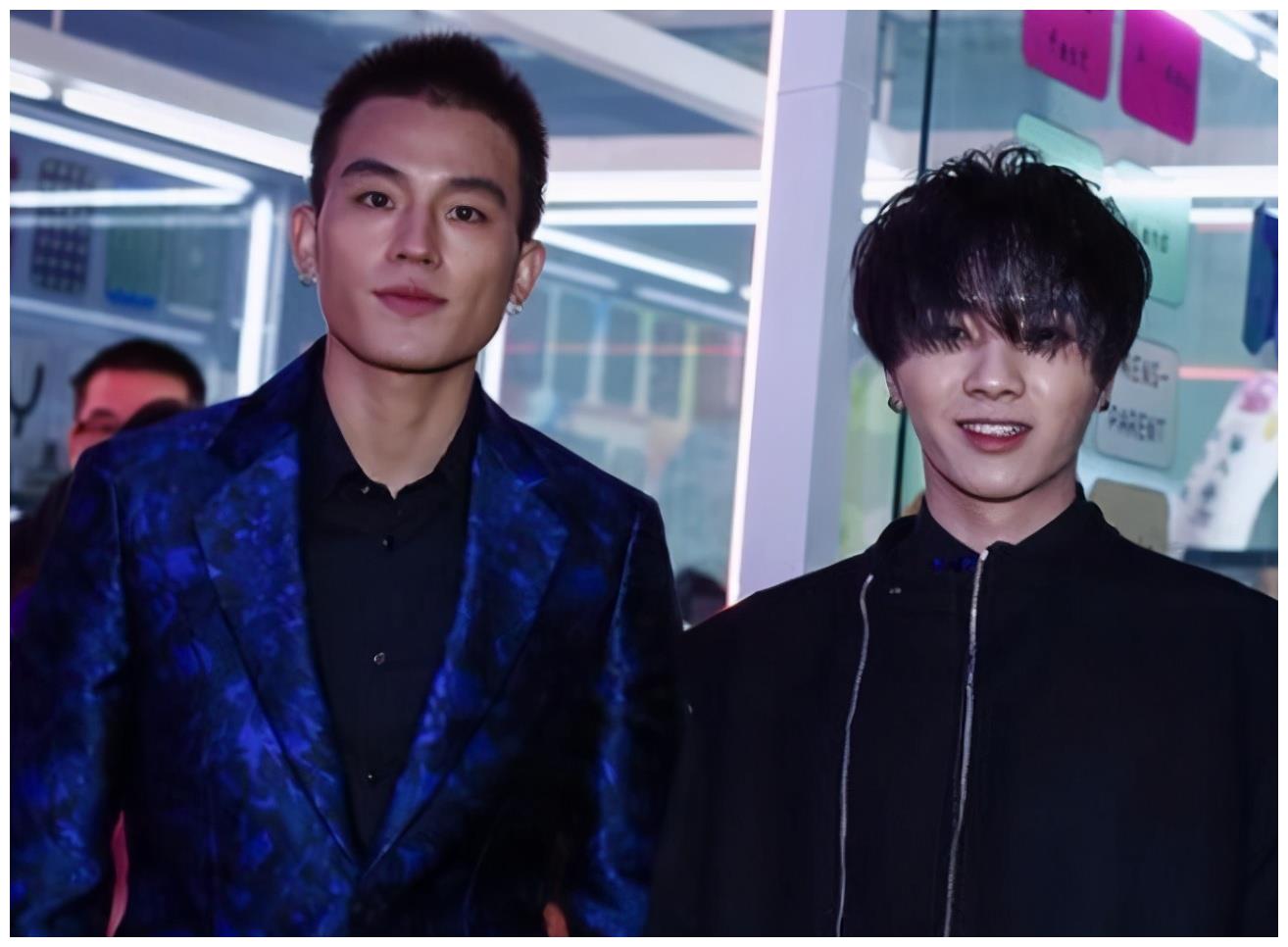 翻唱朴树的歌被嫌弃,粉丝滤镜过于重了|朴树|欧豪|华晨宇_新浪新闻