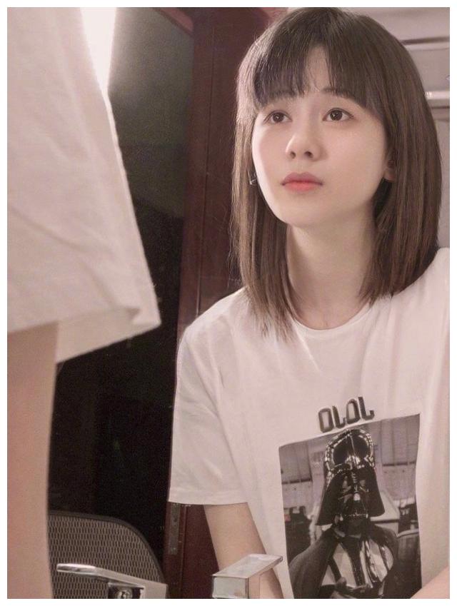 当胡先煦遇到p图大神秒变清纯女装模样绝对是校花女神级别