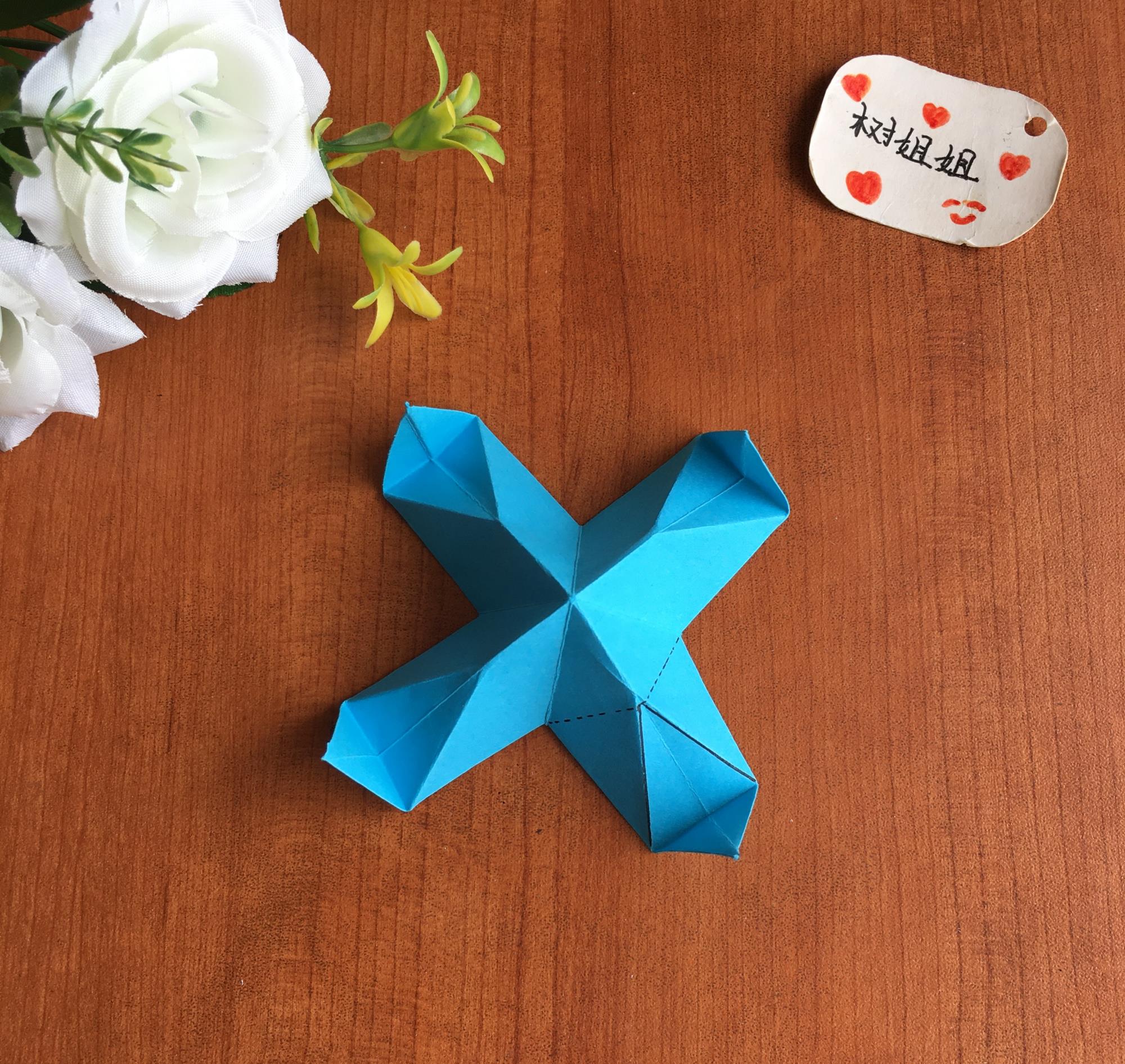 武器折纸:捕兽夹,轻轻一按,就能夹住手指