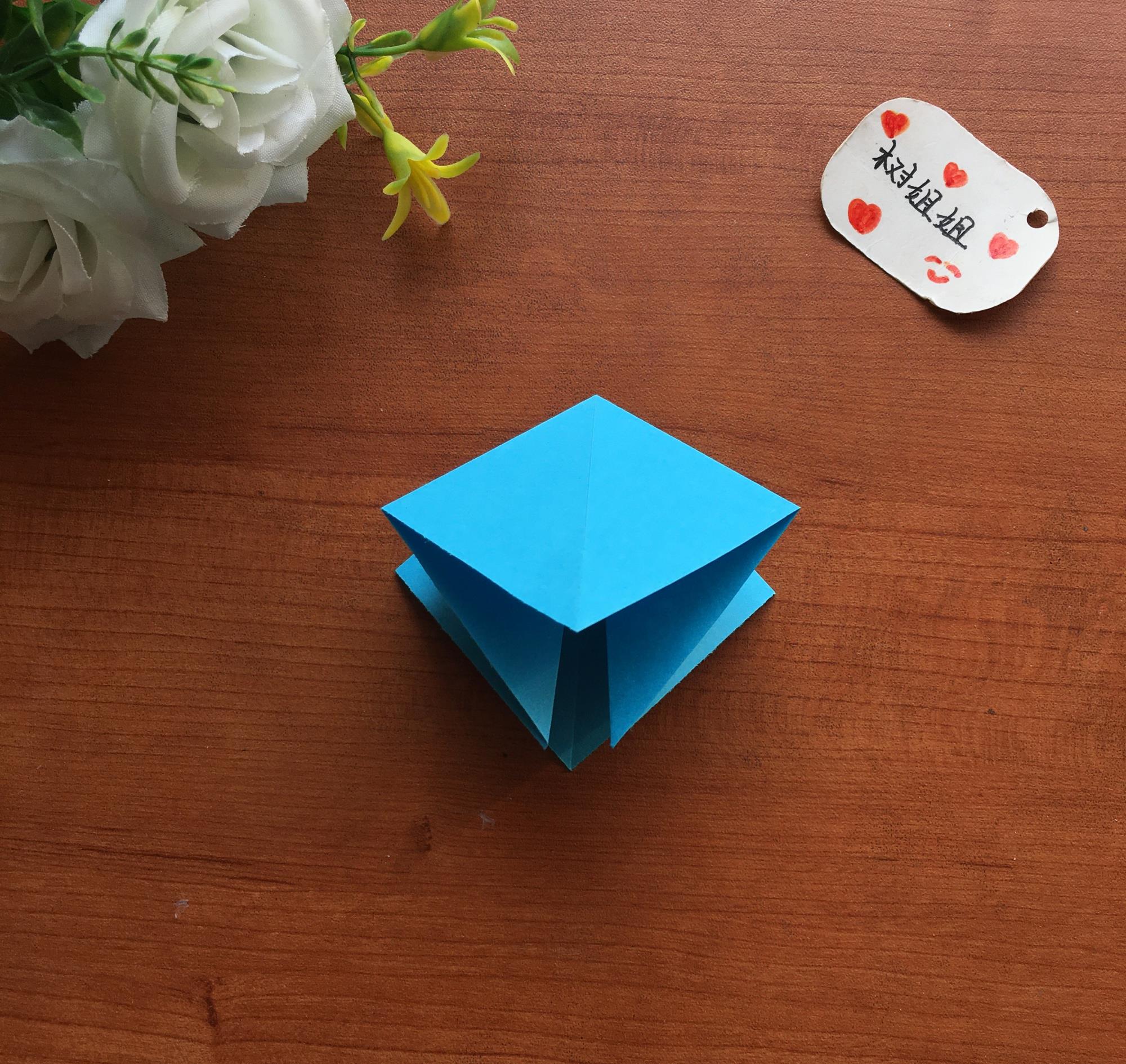 武器折纸:捕兽夹,轻轻一按,就能夹住手指