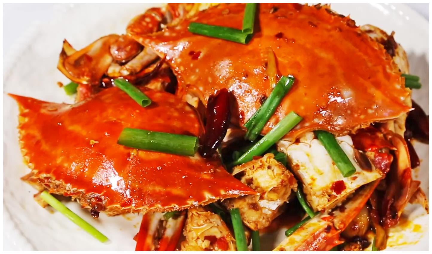 螃蟹这样做味道不错!爱吃辣的人应该喜欢吃这道菜