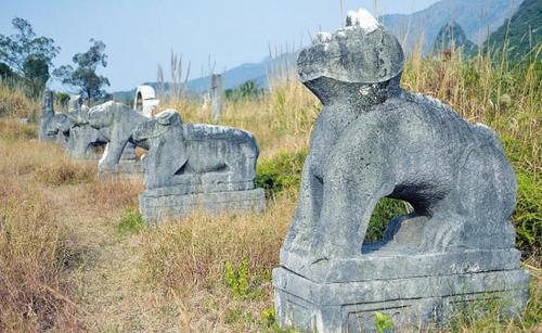 规模庞大,气势磅礴,11王葬尧山,广西桂林市靖江王陵