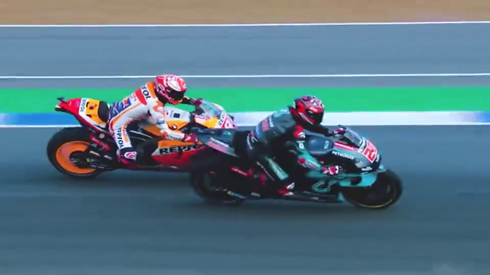 曼岛tt事故合辑:无论你怎么扔我,我都会站着!致敬骑士