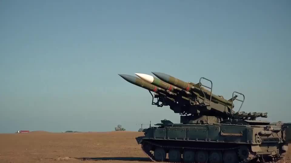 实拍乌克兰升级版萨姆-6导弹系统,简单粗暴的存在!