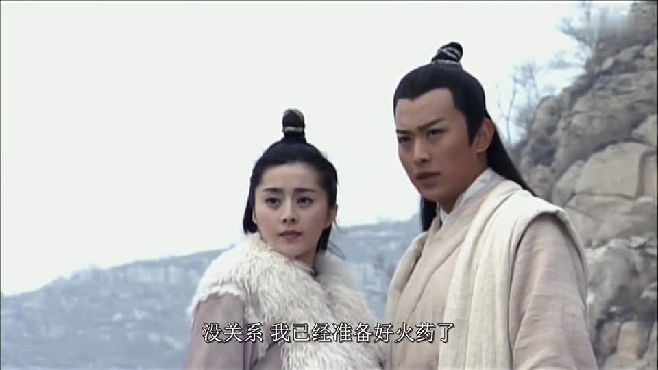 澹台灭明对战大内第一高手张风府,悬崖间巅峰较量,此战百年难遇