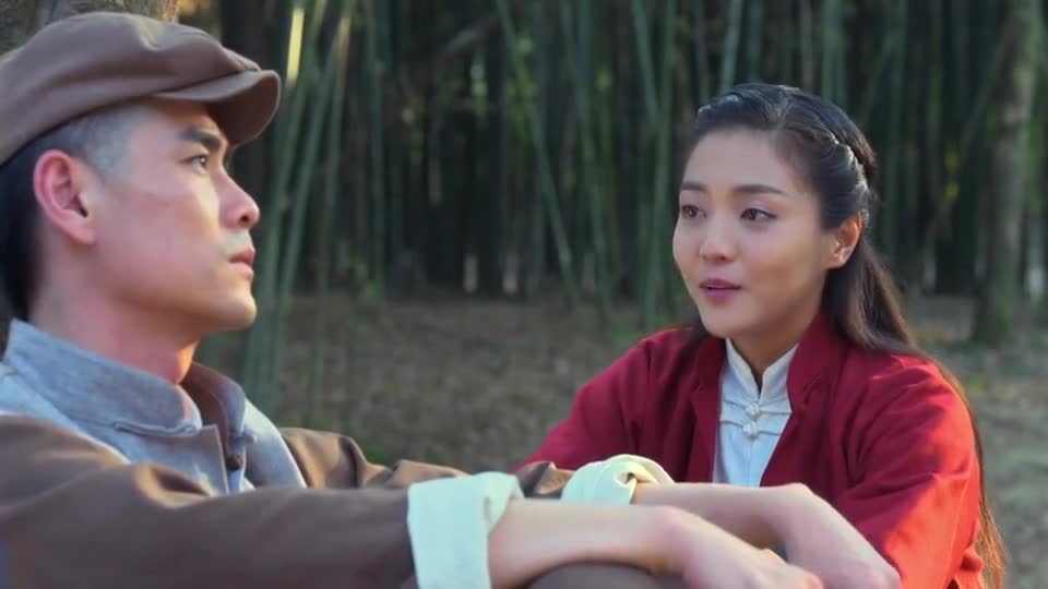 踏破硝烟:云清和二虎说起了从前,聊到了何队长,说着说着就哭了