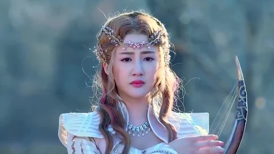 幻城:寻梦公主牺牲,众人将她放在花船之中,一把火烧掉小美人