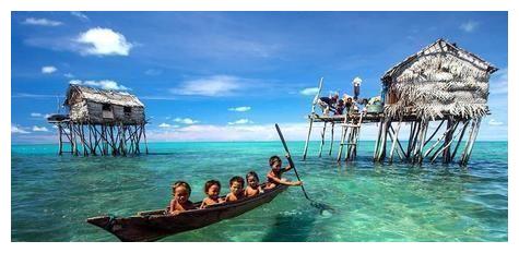 东南亚"海人族",一辈子都生活在海上,被勒令不得登陆