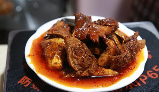到宣汉必吃的一道特色美食童记麻辣鸡口碑逆袭成宣汉第一各小吃