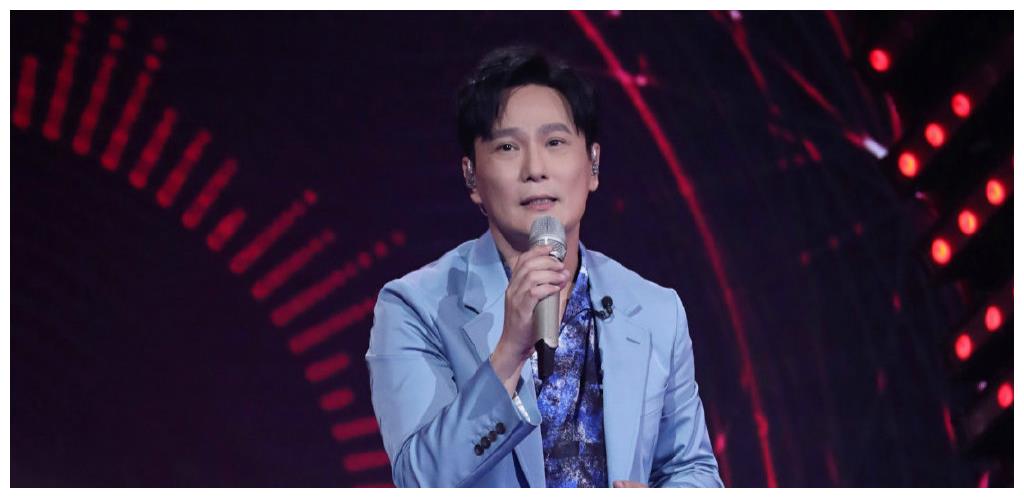 我们的歌第二季首播老歌手张信哲燃炸新人冯提莫过分一般