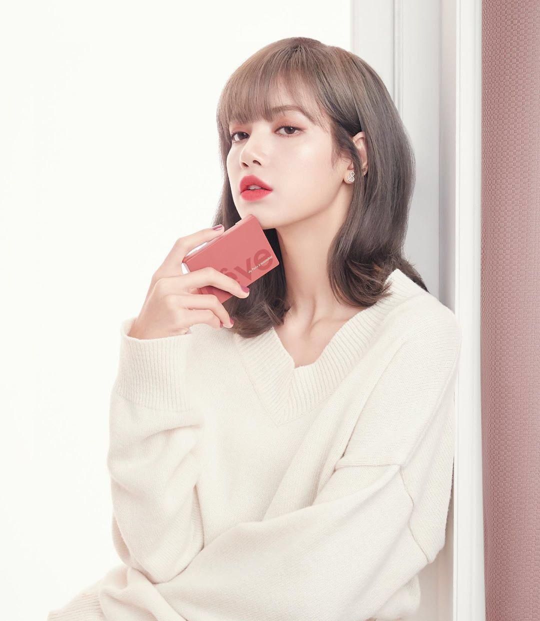 这是什么小仙女,blackpink成员lisa的太美了