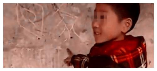 18岁少女离家,被湖南老汉照顾10年生下一子,如今只想帮她找到家休闲区蓝鸢梦想 - Www.slyday.coM 18岁少女离家,被湖南老汉照顾10年生下一子,如今只想帮她找到家休闲区蓝鸢梦想 - Www.slyday.coM