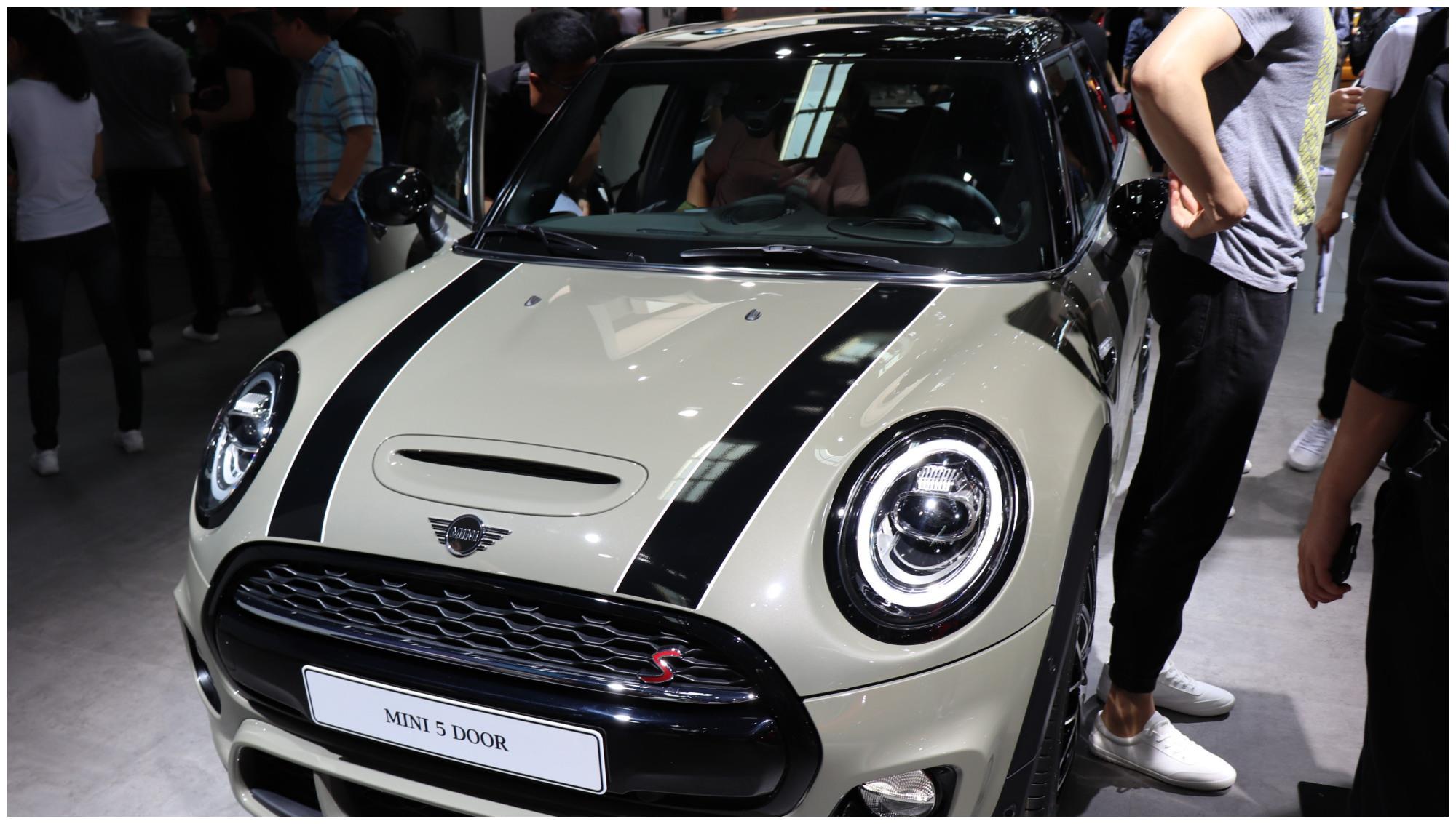 30多万买一辆宝马mini,值吗?