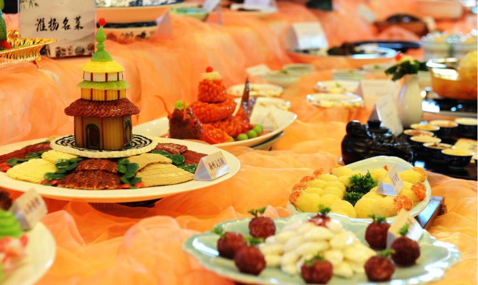 国宴之所以以淮扬菜为主是因为淮扬菜的做工精细有牌面