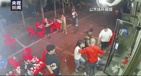 “唐山打人案”今日公开审理!当天公共视频盲区发生了什么?休闲区蓝鸢梦想 - Www.slyday.coM “唐山打人案”今日公开审理!当天公共视频盲区发生了什么?休闲区蓝鸢梦想 - Www.slyday.coM